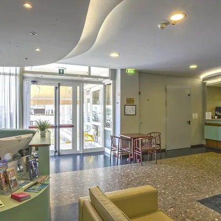 President's Hotel 3*